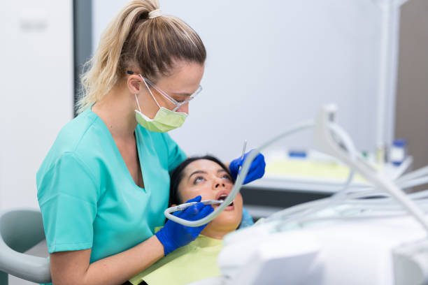 Best Emergency Tooth Extraction in Bowling Green, MD